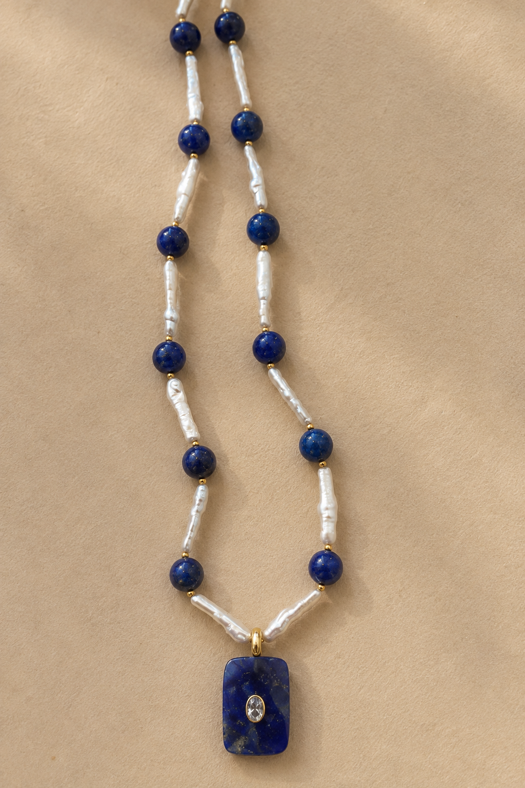 Collier ORA